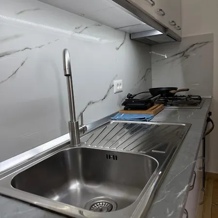 Serenity Skyline Apartament